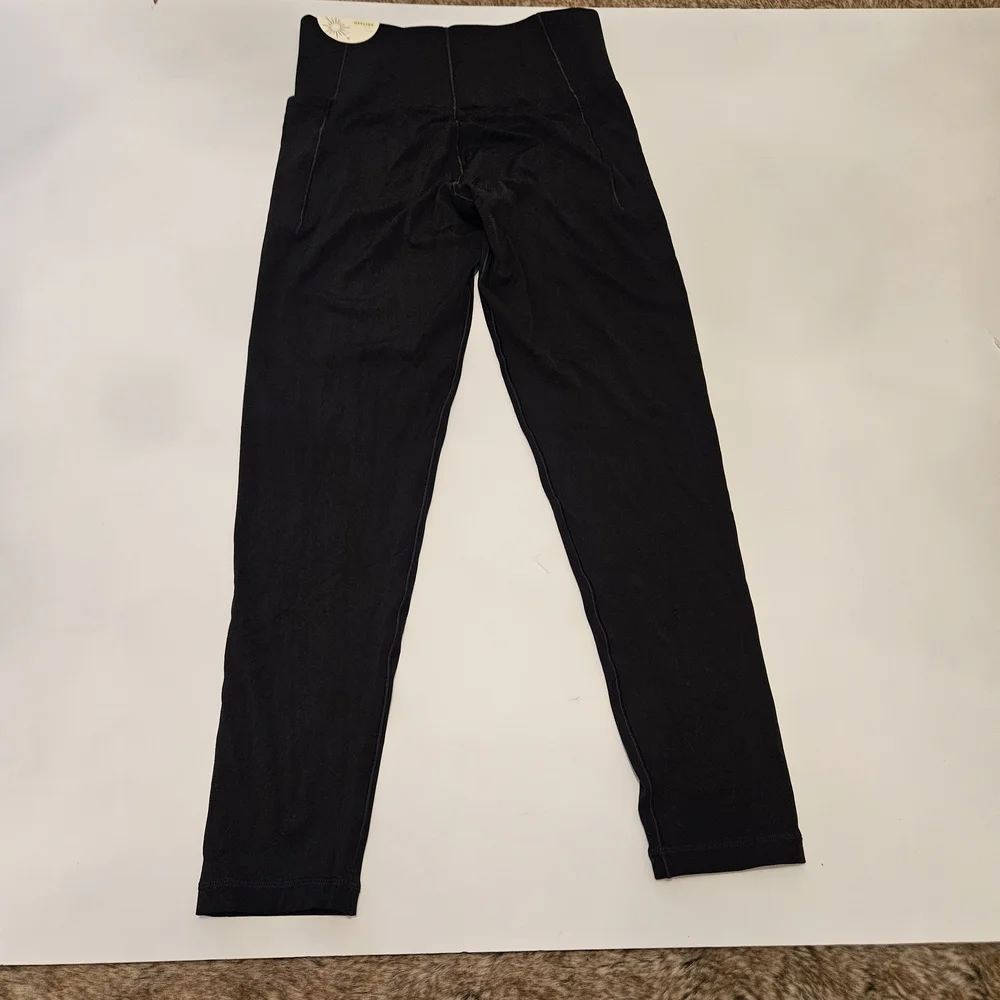 aerie Black Hi-Rise OFFLINE Leggings - Picture 1 of 4